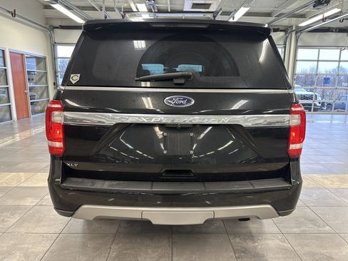 Used 2021 Ford Expedition XLT image 11