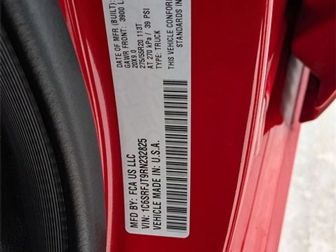 Certified 2024 RAM 1500 Laramie image 33