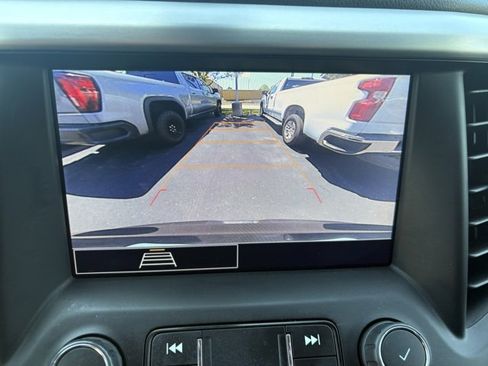 Certified 2023 GMC Acadia SLE image 31