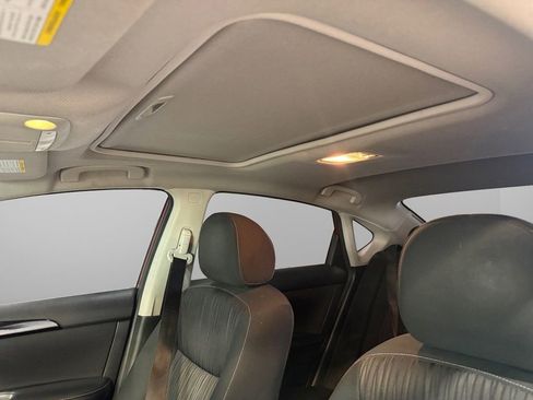 Used 2019 Nissan Sentra SV w/ Special Edition Package FWD image 37