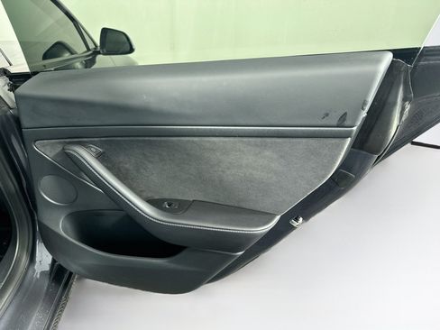 Used 2023 Tesla Model 3 Standard Range RWD image 31