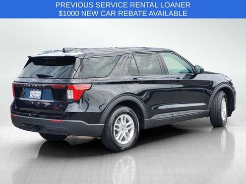 Used 2026 Ford Explorer Active RWD image 4