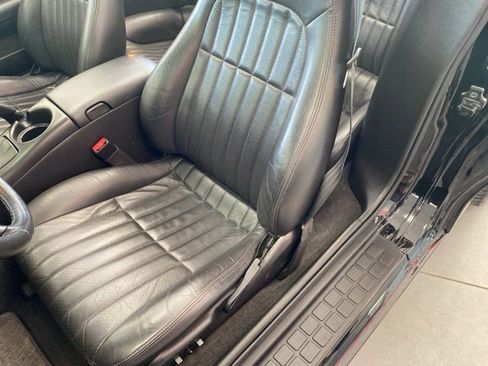 Used 2002 Chevrolet Camaro Z28 w/ SS Performance/Appearance Pkg RWD image 16