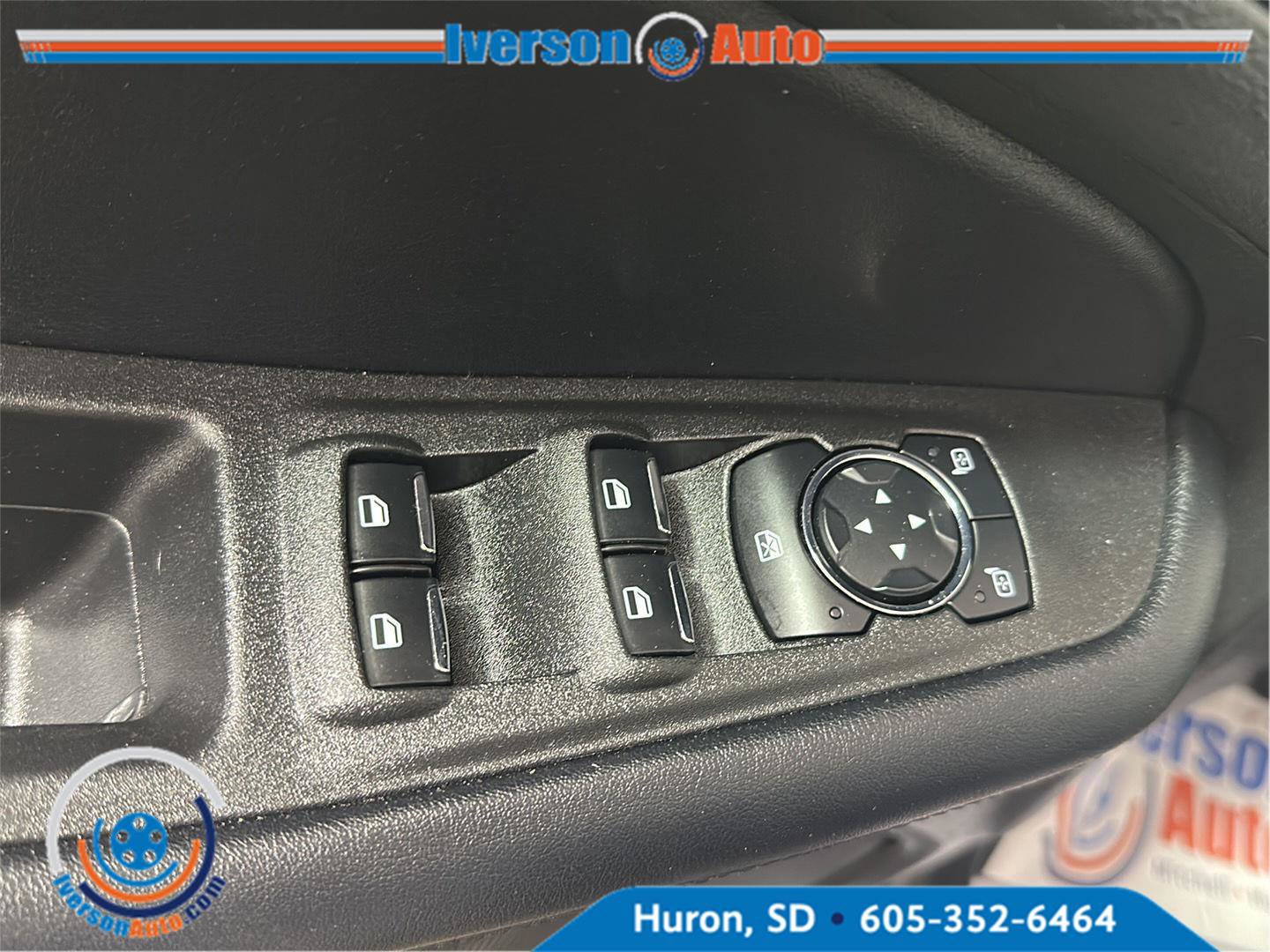 Used 2024 Ford Edge SEL w/ Convenience Package AWD/4WD image 13