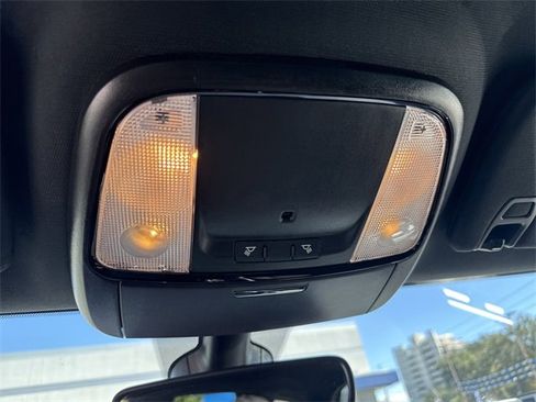 Used 2024 Dodge Durango SXT image 25