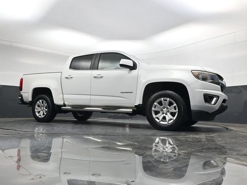 Used 2016 Chevrolet Colorado LT w/ LT Convenience Package RWD image 24