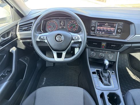 Used 2019 Volkswagen Jetta S w/ Driver Assistance Package image 11