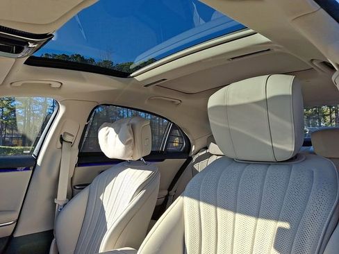 Used 2023 Mercedes-Benz S 500 4MATIC image 17