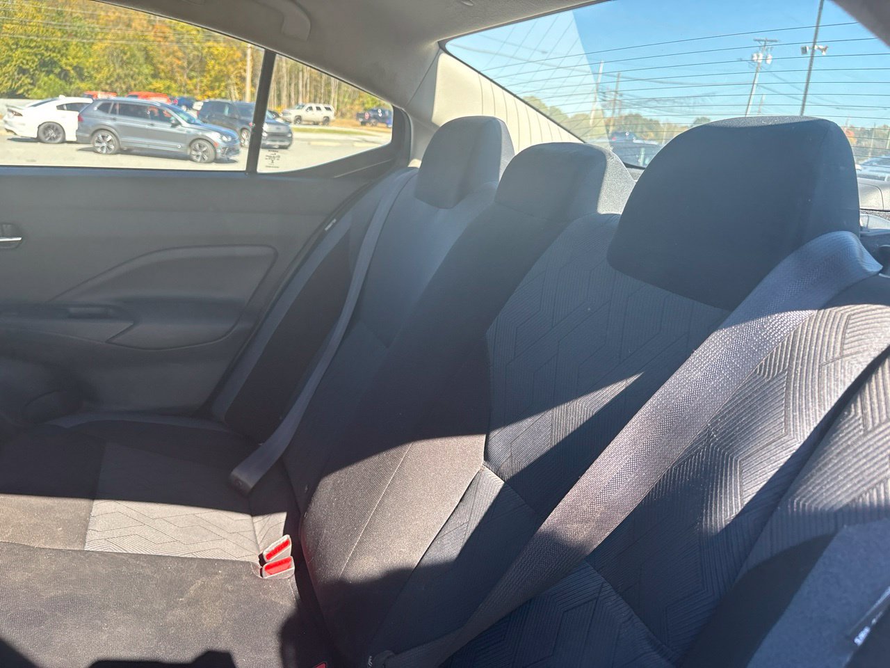 Used 2025 Nissan Versa SV FWD image 6