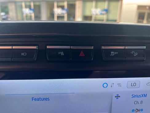 Used 2022 Ford F150 XLT w/ Equipment Group 302A High image 32