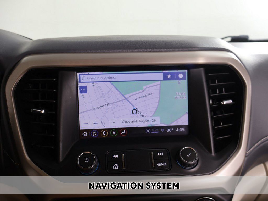 Used 2023 GMC Acadia Denali AWD/4WD image 3
