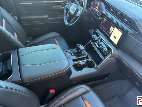 Certified 2024 GMC Sierra 1500 AT4 w/ Technology Package AWD/4WD image 16