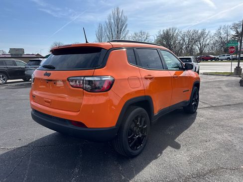 New 2026 Jeep Compass Latitude AWD/4WD image 5