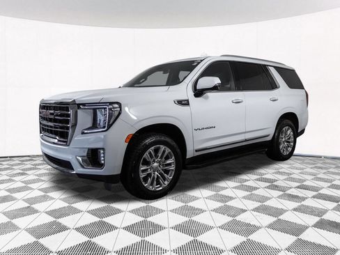 Used 2023 GMC Yukon SLT w/ SLT Luxury Package AWD/4WD image 15
