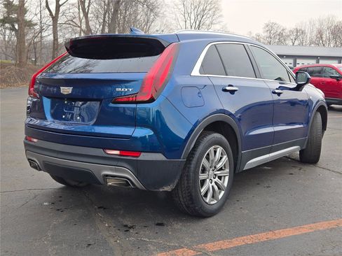 Used 2019 Cadillac XT4 Premium Luxury w/ Driver Awareness Package FWD image 10