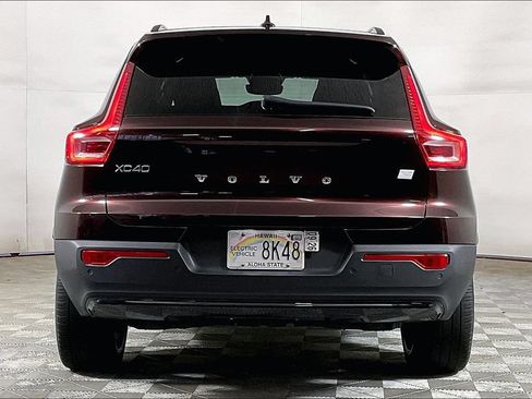 Used 2023 Volvo XC40 Recharge Ultimate w/ Protection Package Premier AWD/4WD image 3