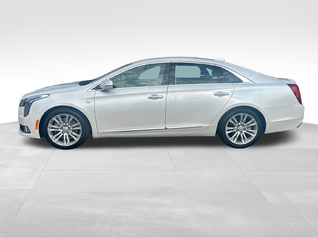 Used 2018 Cadillac XTS Luxury FWD image 5