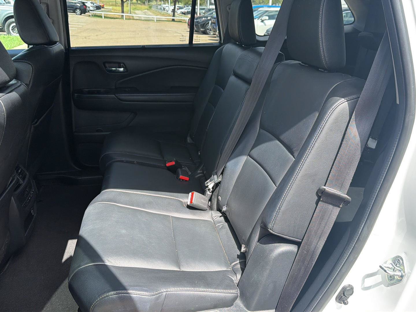 Used 2022 Honda Pilot Special Edition image 13
