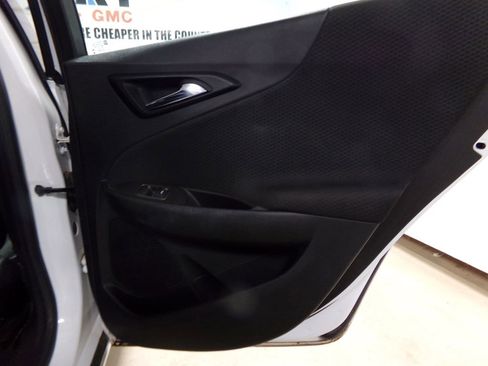 Used 2023 Chevrolet Malibu LT w/ Driver Confidence Package image 9