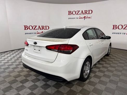 Used 2018 Kia Forte LX FWD image 8