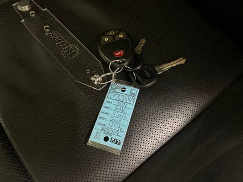 Used 2011 GMC Sierra 1500 Denali image 77