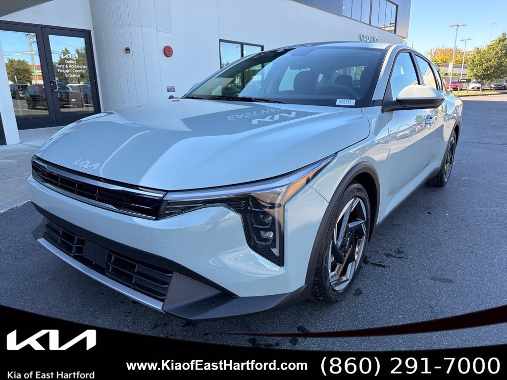 New 2026 Kia K4 EX FWD image 3