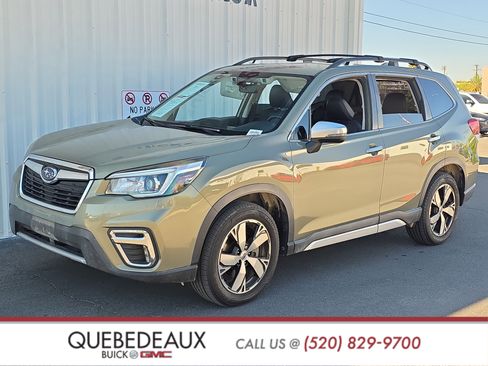 Used 2019 Subaru Forester Touring image 3