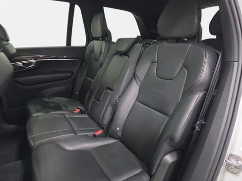 Used 2019 Volvo XC90 T6 Momentum w/ Advanced Package AWD/4WD image 13