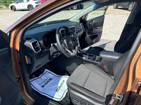 Used 2020 Kia Sportage LX w/ LX Popular Package AWD/4WD image 16