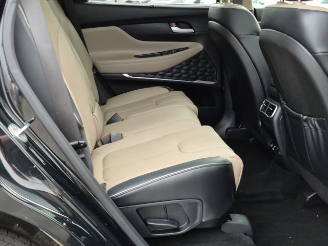 Used 2023 Hyundai Santa Fe Limited AWD/4WD image 22