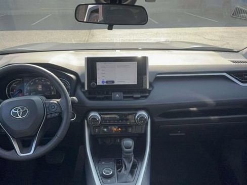 Used 2025 Toyota RAV4 XLE w/ Convenience Package AWD/4WD image 38