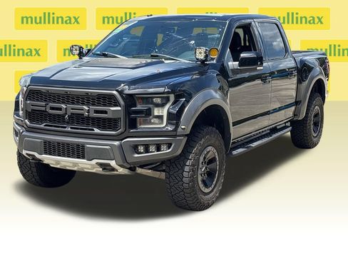 Used 2018 Ford F150 Raptor w/ Equipment Group 802A Luxury AWD/4WD image 15