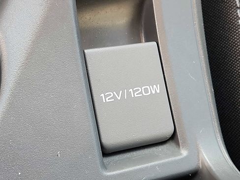 Certified 2025 Subaru Crosstrek 2.0i image 26