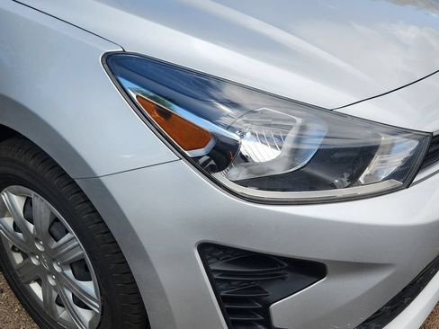 Used 2022 Kia Rio LX FWD image 4