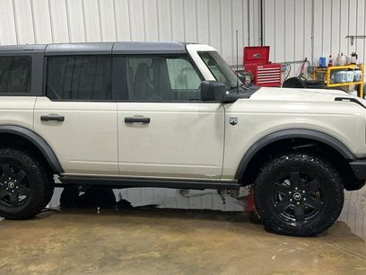 New 2025 Ford Bronco Big Bend w/ Black Diamond Package