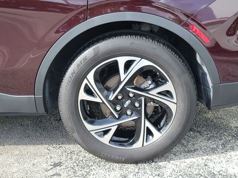 Certified 2024 Lincoln Nautilus Premier AWD/4WD image 5