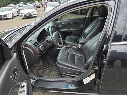 Used 2011 Ford Fusion SEL w/ 302A Rapid Spec Order Code FWD image 9