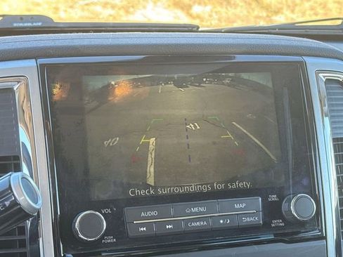 Used 2020 Nissan Titan SV w/ SV Convenience Package image 14