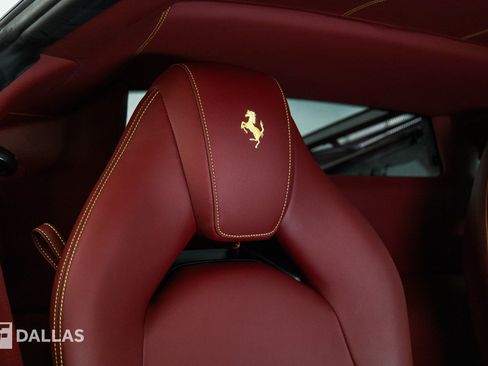 Used 2017 Ferrari 488 GTB RWD image 42