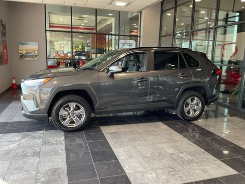 Used 2023 Toyota RAV4 XLE w/ Convenience Package AWD/4WD image 3