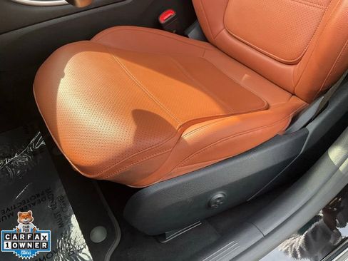 Used 2022 Mercedes-Benz C 300 Sedan w/ Exclusive Trim Package image 16