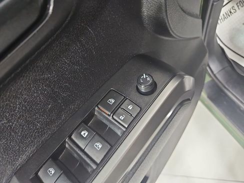 Used 2021 Toyota Tacoma SR5 w/ Trail Edition AWD/4WD image 12