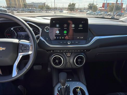 Certified 2023 Chevrolet Blazer LT w/ Convenience Package image 19