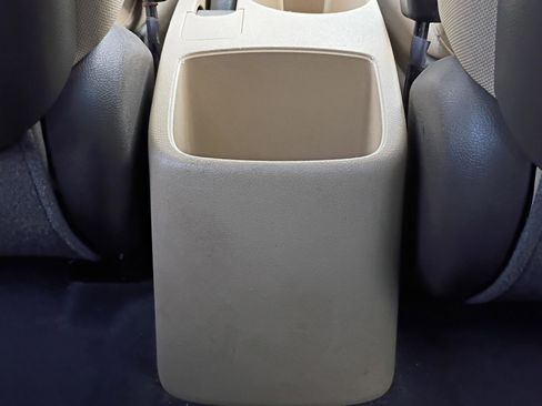 Used 2012 Hyundai Accent GLS image 27