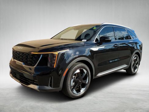 Certified 2025 Kia Sorento EX image 7