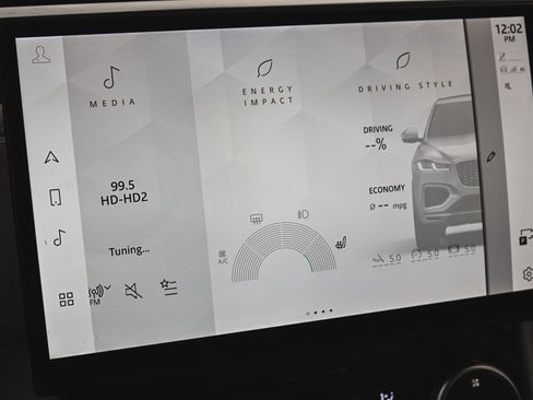 Used 2022 Jaguar F-PACE S image 20