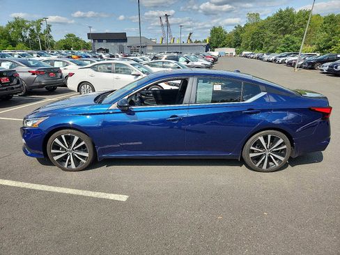 Used 2022 Nissan Altima 2.0 SR image 7
