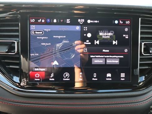 Used 2024 Dodge Durango GT RWD image 39