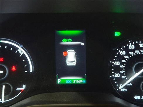 Used 2021 Toyota Sienna XLE w/ XLE Plus Package FWD image 15