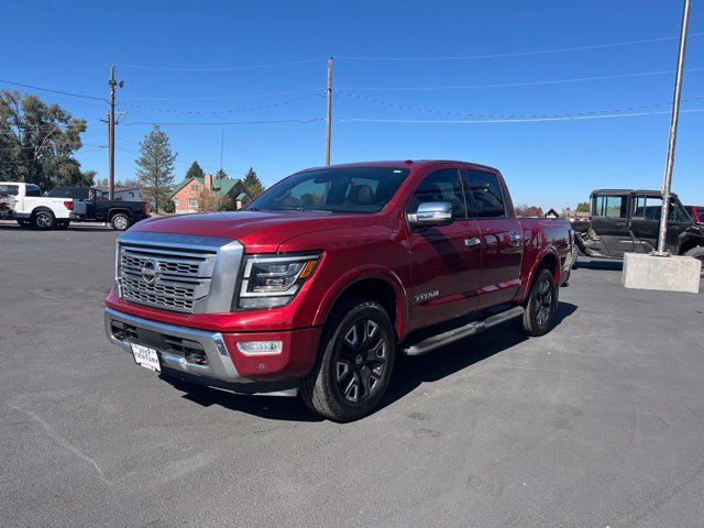 Used 2021 Nissan Titan 4x4 Crew Cab image 3